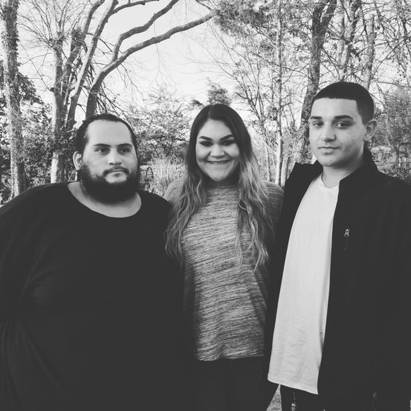 Meet the seller - Picture 8 of 16